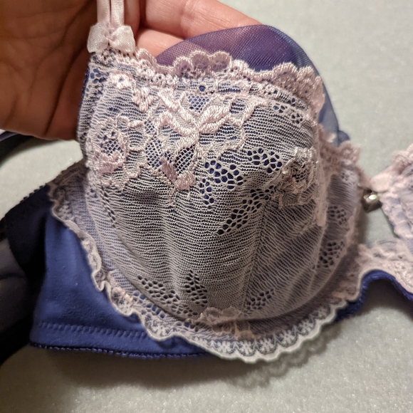 Jezebel pink and purple bra - Picture 2 of 6